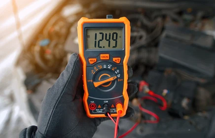 Wpis na blogu: Multimetr cyfrowy: Co to jest, do czego służy i jak go używać?